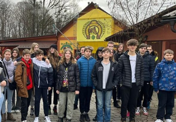 Zobrazit: Parlament dětí a mládeže města Ostravy podporuje iniciativy kariérového poradenství