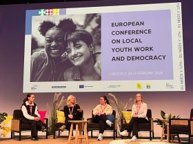 Zobrazit: Zástupce Parlamentu dětí a mládeže města Ostravy a SVČ Korunka na konferenci v Bruselu