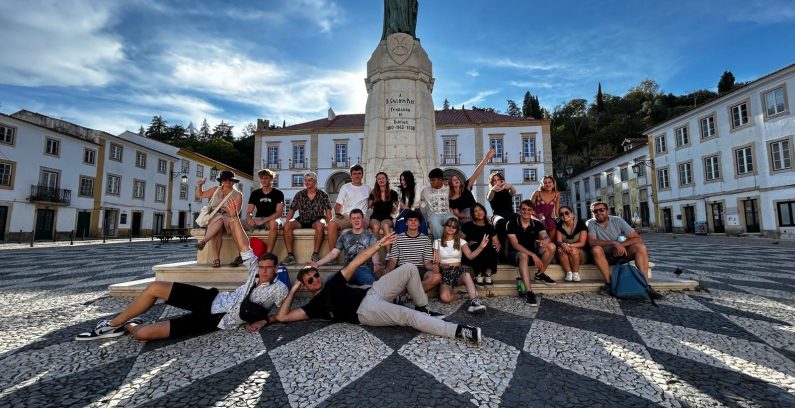 Zobrazit: Parlament dětí a mládeže města Ostravy v Portugalsku