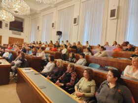 Zobrazit: Fajne školní bistro – Ekonomika provozu školní jídelny – seminář pro zaměstnance školních jídelen