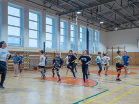 Zobrazit: Druhý ročník (R)Evoluce pohybu přinesl radost z pohybu do škol