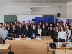 Zobrazit: Simulované jednání Evropského parlamentu