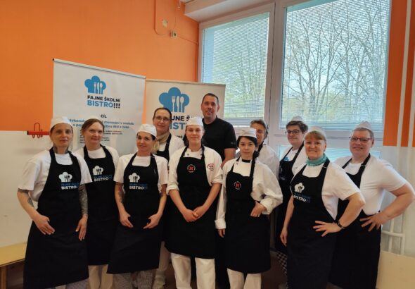 Zobrazit: Fajne školní bistro, mentoring Michala Adama ve školní jídelně Základní školy MUDr. Lukášové a Klegova, Ostrava-Hrabůvka, příspěvková organizace