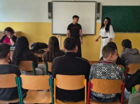 Zobrazit: První motivační beseda inspirovala žáky k vytrvalosti i odvaze snít
