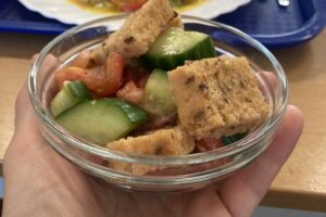 Fajne školní bistro – mentoring Petra Bláhy ve školní jídelně Waldorfské základní školy a střední školy Ostrava-Poruba, L. Štúra, p. o.